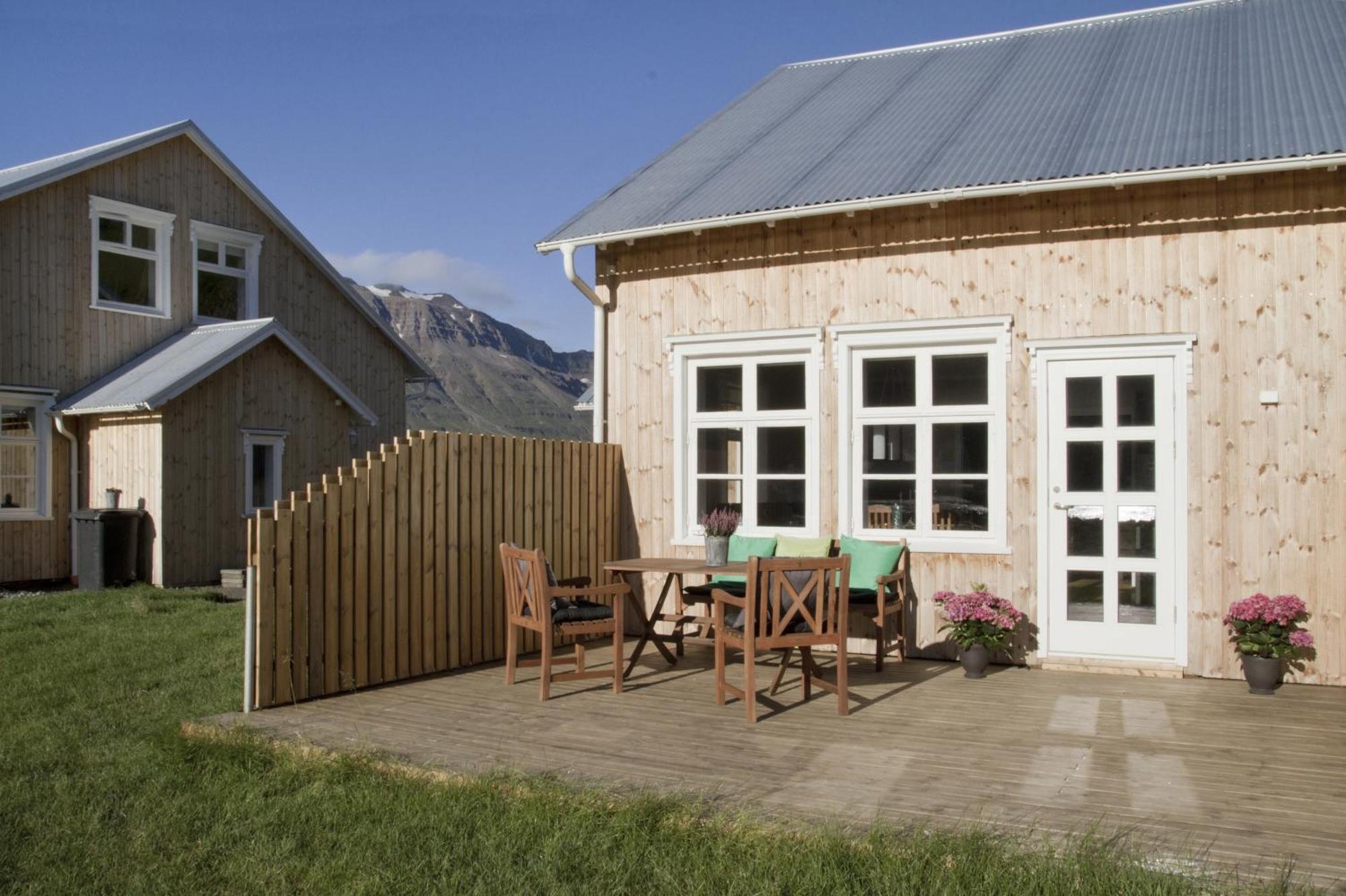 Lonsleira Apartments Seyðisfjörður Cameră foto