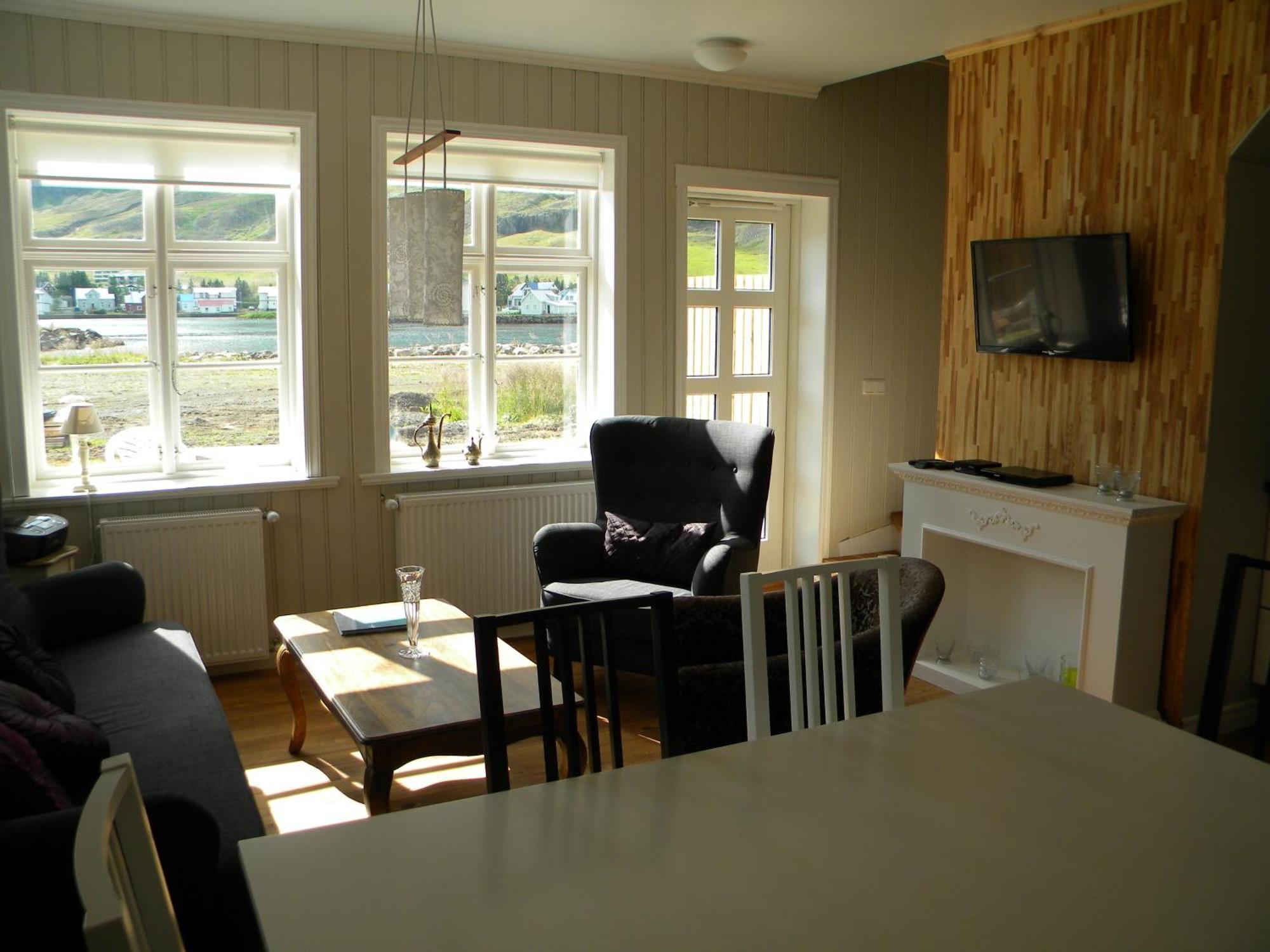 Lonsleira Apartments Seyðisfjörður Cameră foto