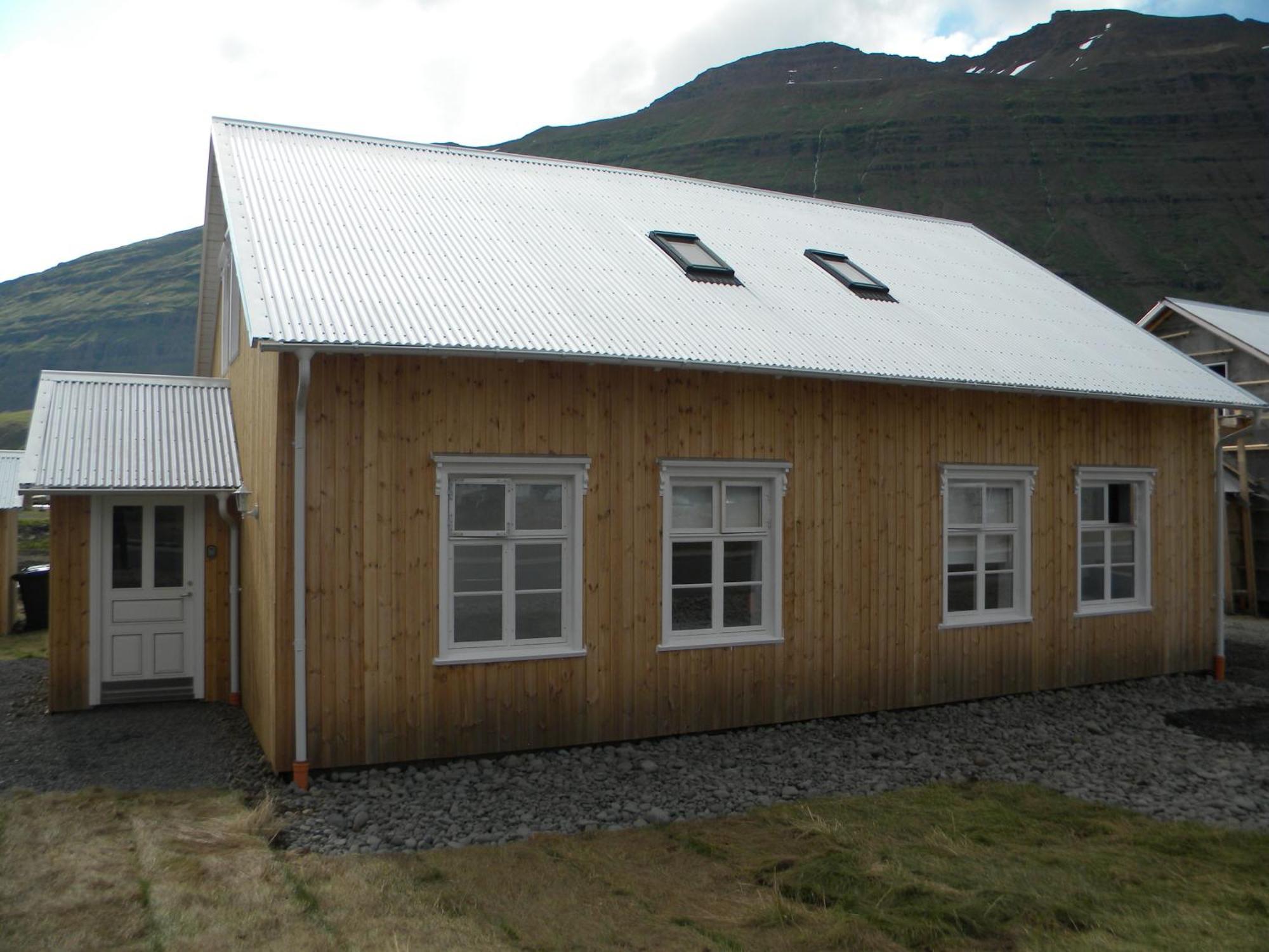 Lonsleira Apartments Seyðisfjörður Cameră foto