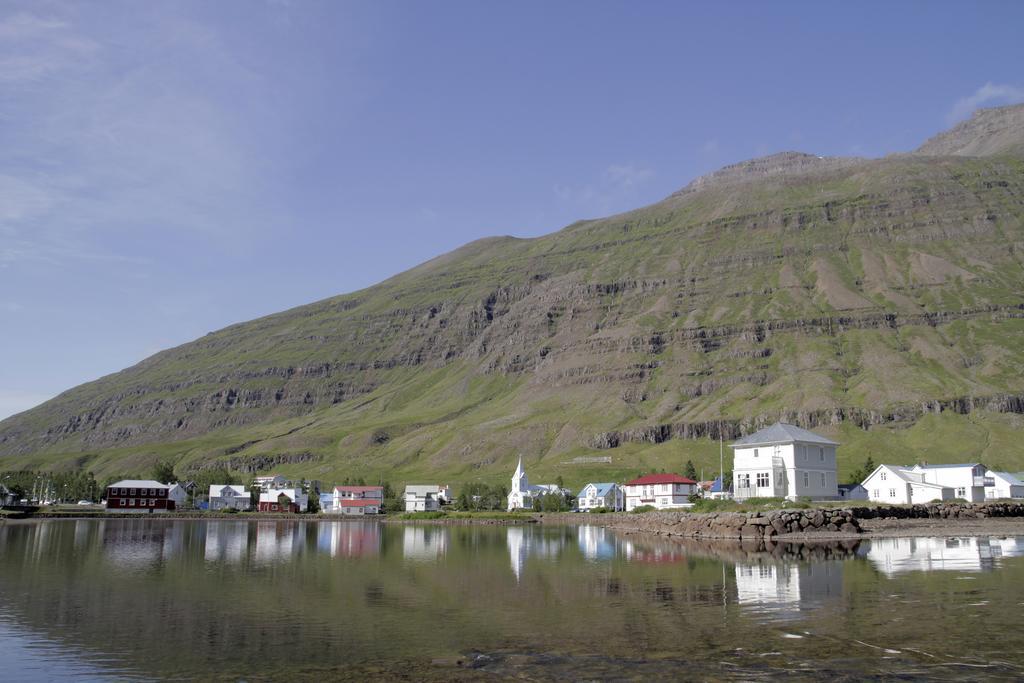 Lonsleira Apartments Seyðisfjörður Cameră foto